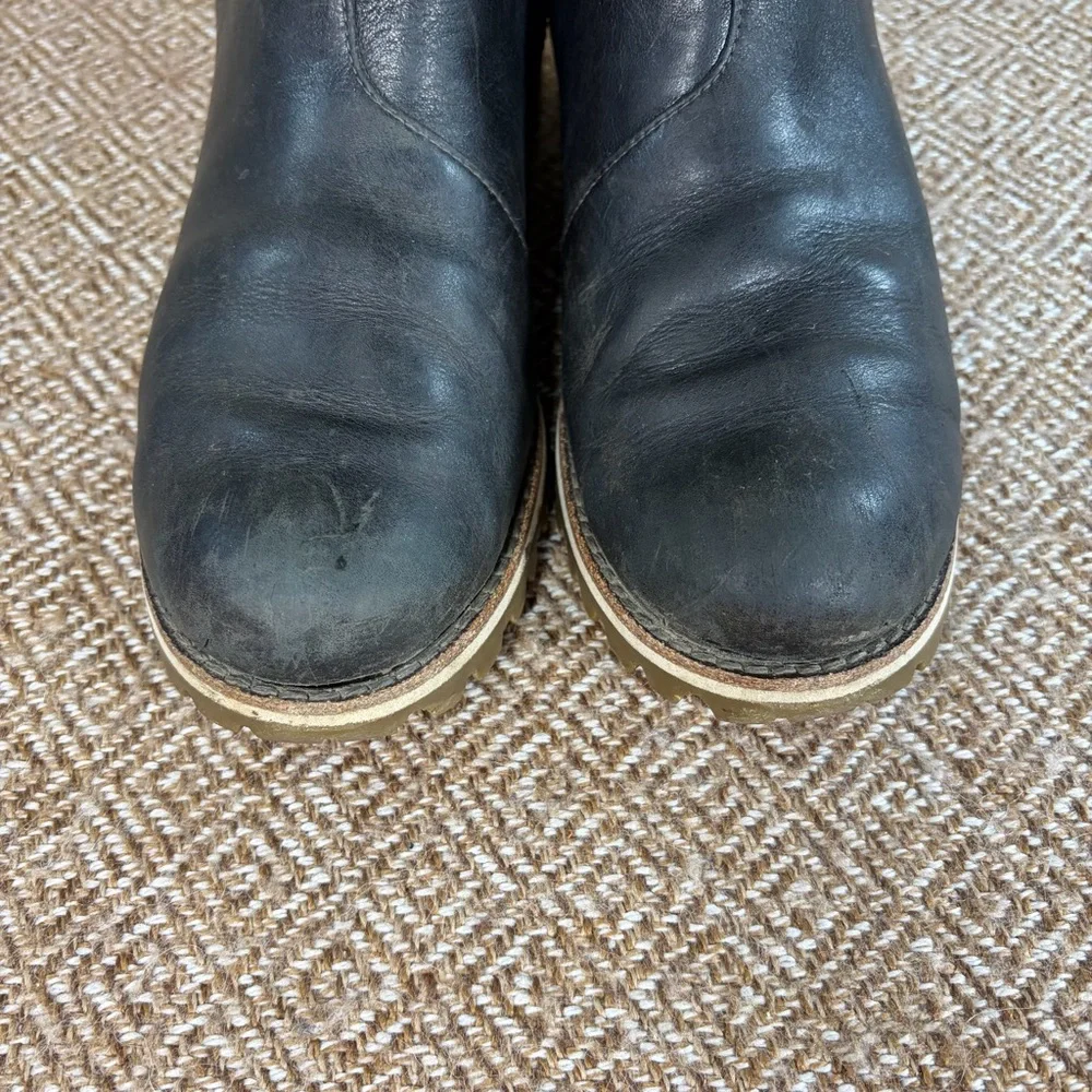 CHACO Womens Black Leather Pull On Ankle Boots Sz 8.5 Comfy Casual Nice Break In - Picture 7 of 7